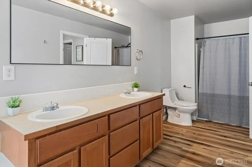 1210 Blue Jay Avenue SW Orting WA 98360