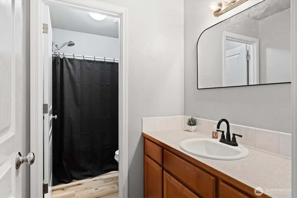 1210 Blue Jay Avenue SW Orting WA 98360