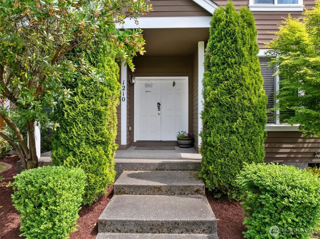 1210 Blue Jay Avenue SW Orting WA 98360