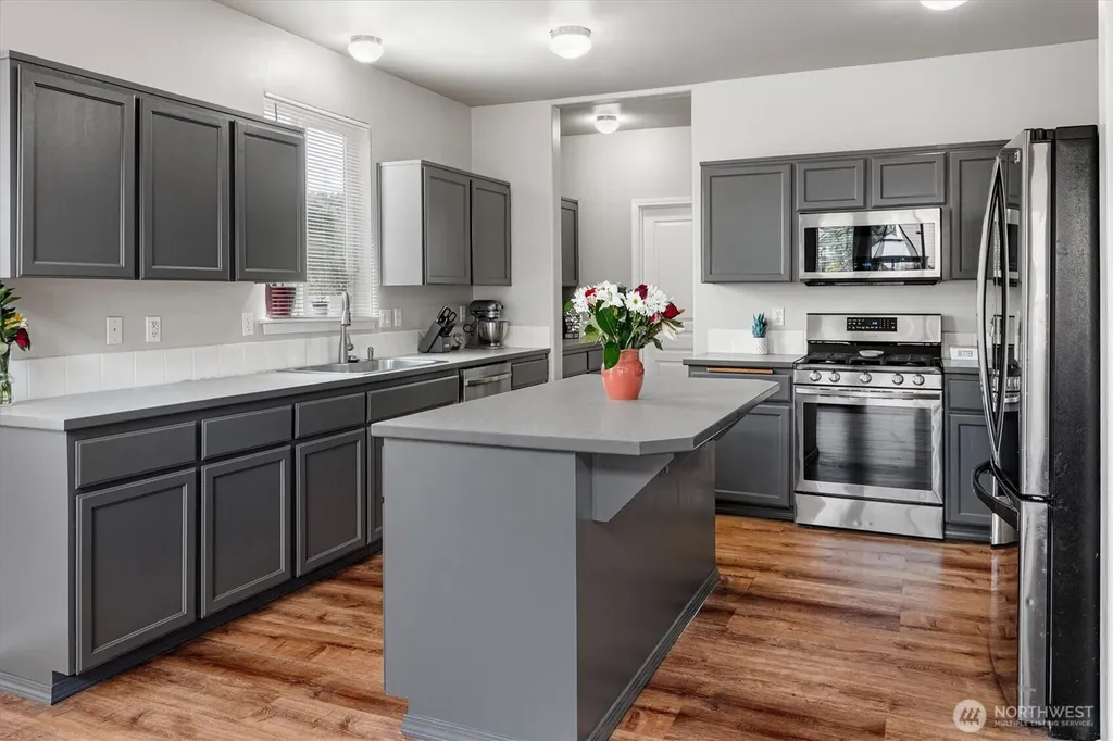 1210 Blue Jay Avenue SW Orting WA 98360