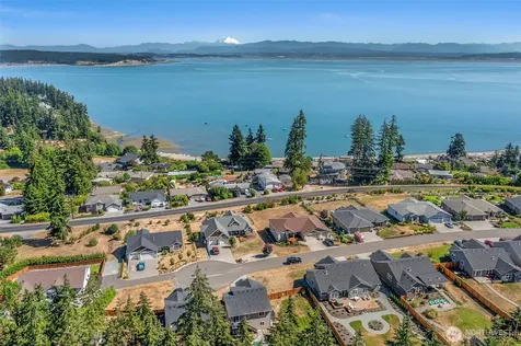 1314 Sunrise Estates Place Camano Island WA 98282