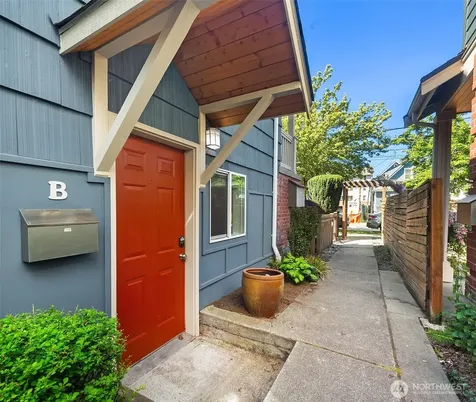 17 W Dravus Street Seattle WA 98119