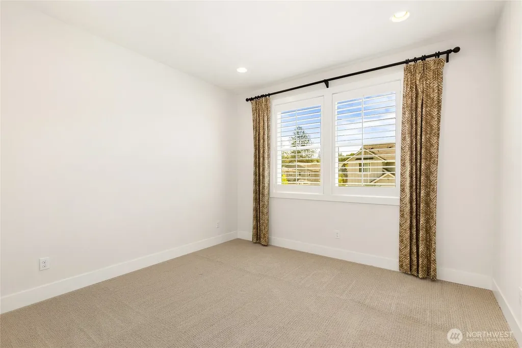 12160 173rd Place NE Redmond WA 98052