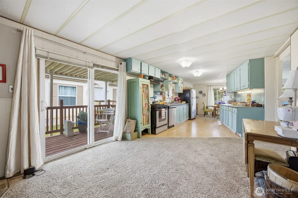 380 E Pole Road Lynden WA 98264