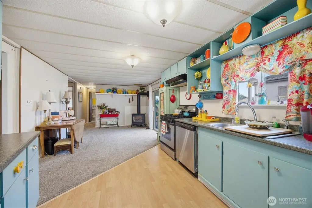 380 E Pole Road Lynden WA 98264