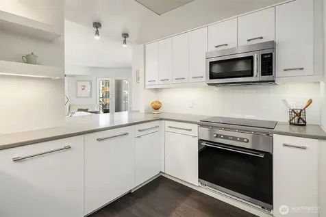 121 Vine Street Seattle WA 98121