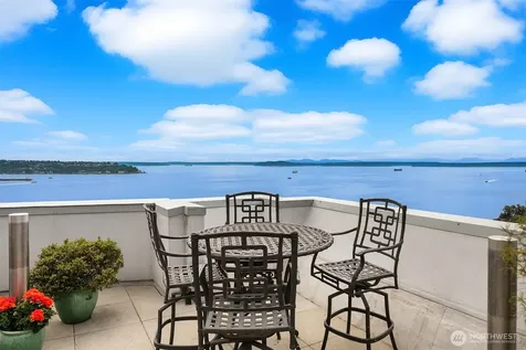 121 Vine Street Seattle WA 98121