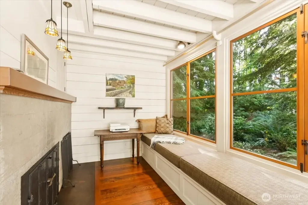 1103 E Ludlow Ridge Road Port Ludlow WA 98365