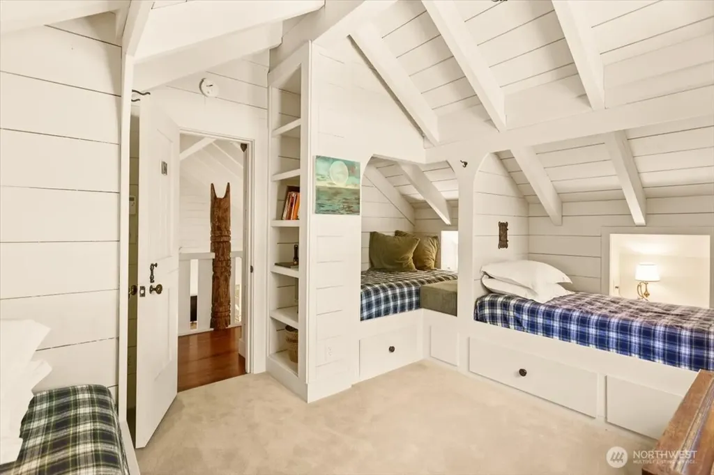 1103 E Ludlow Ridge Road Port Ludlow WA 98365