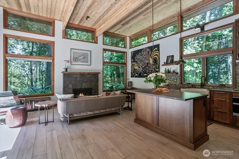 1103 E Ludlow Ridge Road Port Ludlow WA 98365