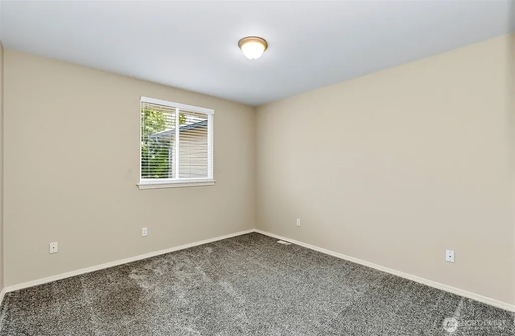 9524 2nd Street SE Lake Stevens WA 98258