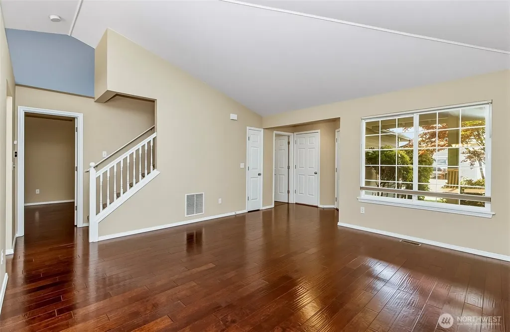 9524 2nd Street SE Lake Stevens WA 98258