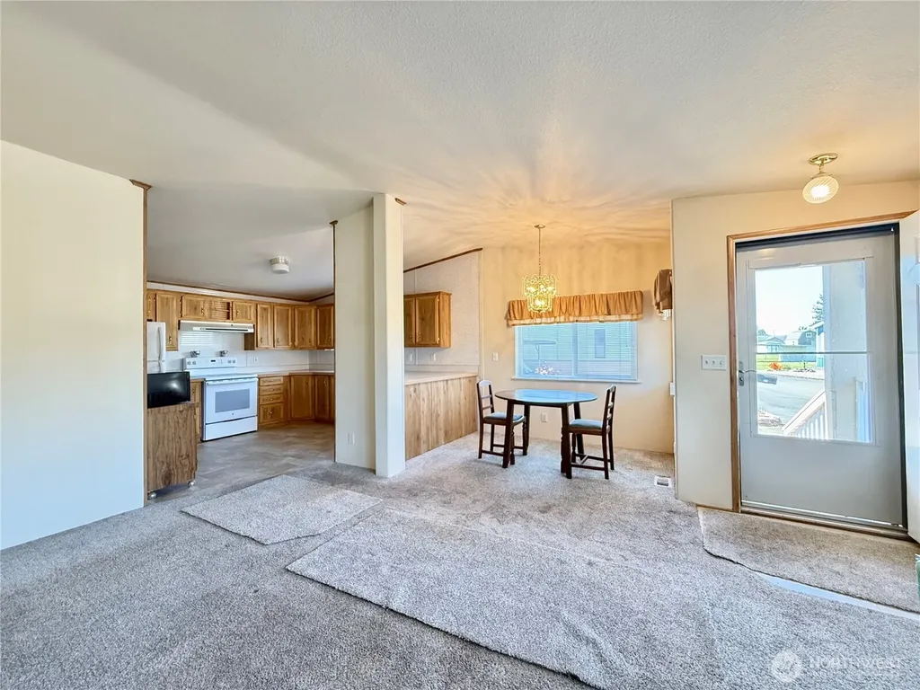 330 Carefree Circle Aberdeen WA 98520