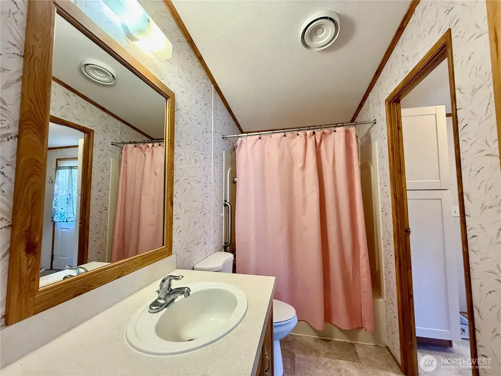 330 Carefree Circle Aberdeen WA 98520