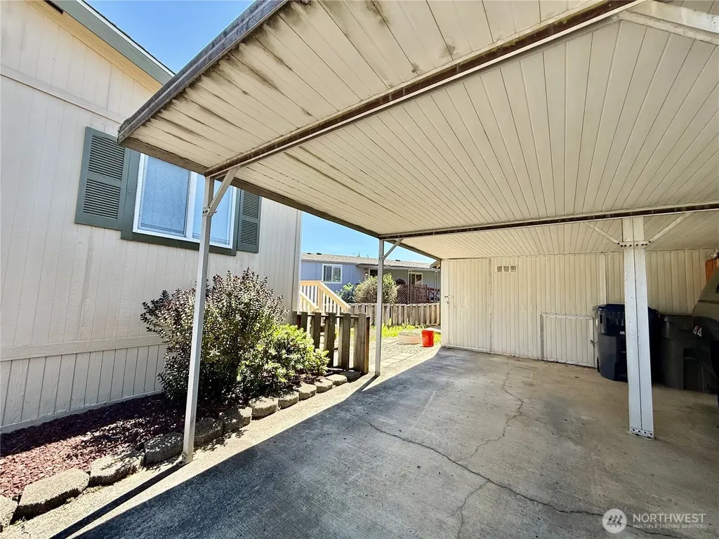 330 Carefree Circle Aberdeen WA 98520