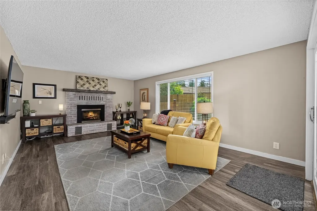 3706 S 256th Court Kent WA 98032
