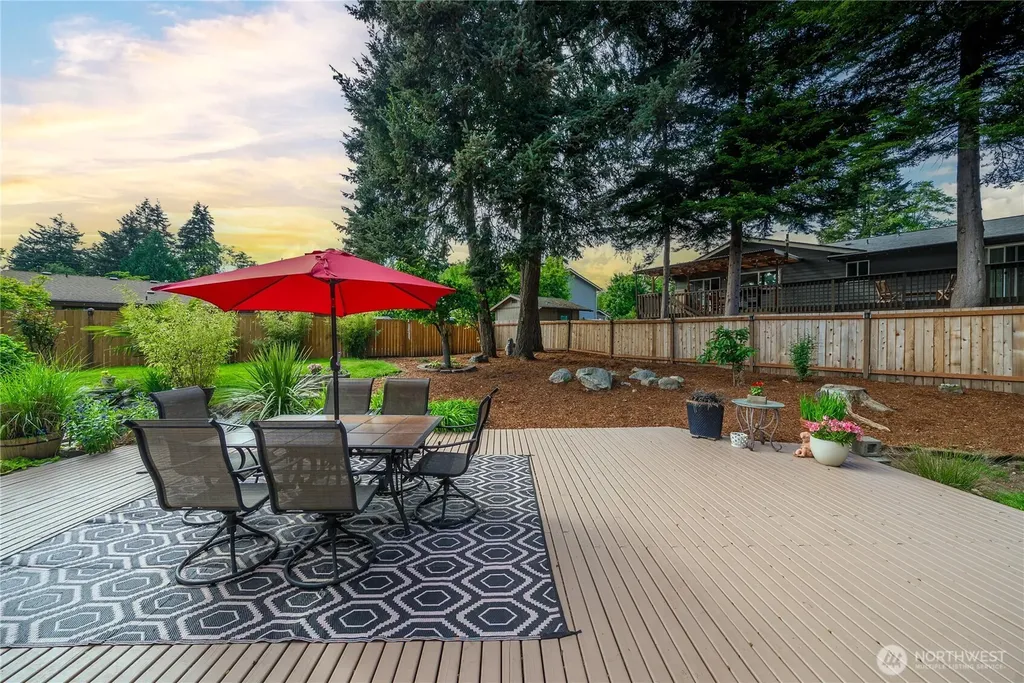 3706 S 256th Court Kent WA 98032