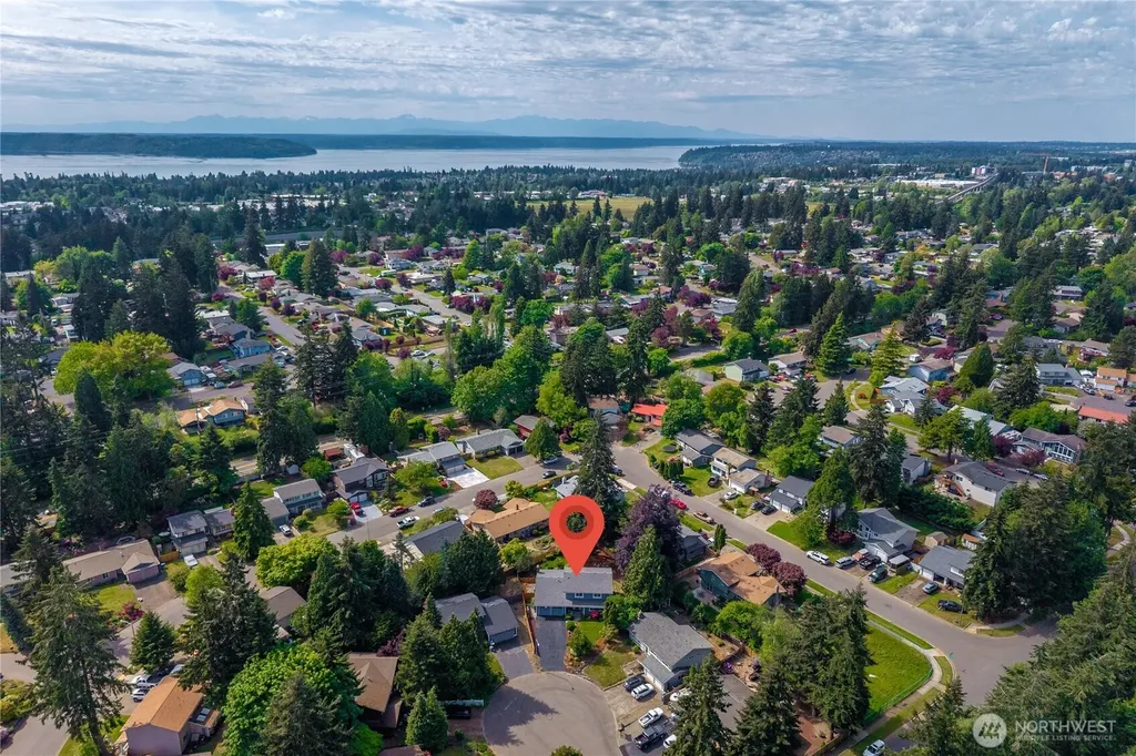 3706 S 256th Court Kent WA 98032