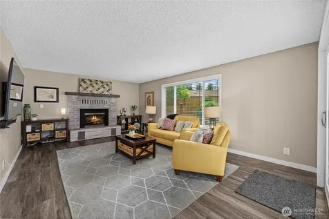 3706 S 256th Court Kent WA 98032