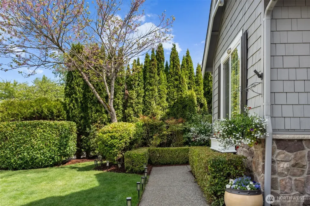 16627 37th Drive SE Bothell WA 98012
