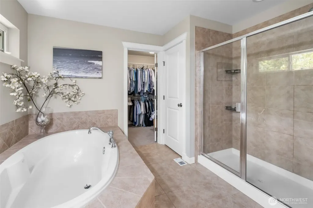 16627 37th Drive SE Bothell WA 98012