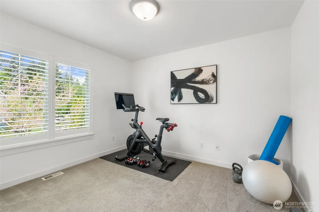 16627 37th Drive SE Bothell WA 98012