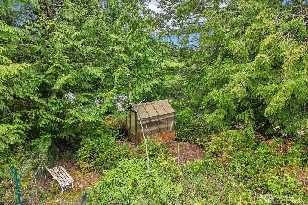 5160 Blacktail Lane Langley WA 98260