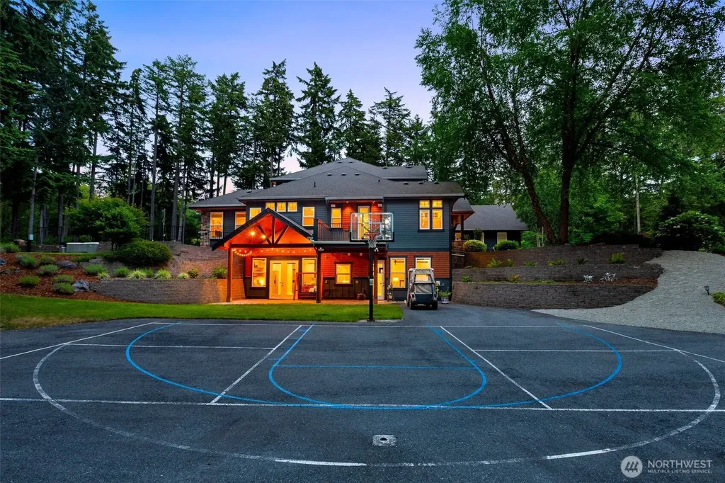 9309 36th Street NW Gig Harbor WA 98335