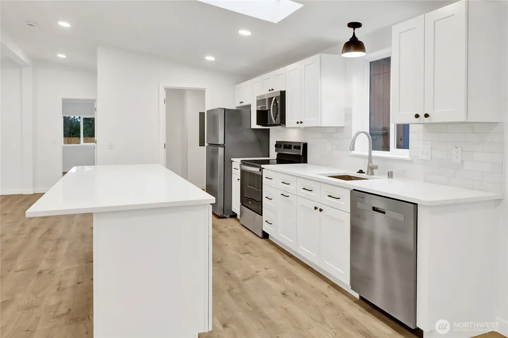 3613 Galiano Drive Ferndale WA 98248