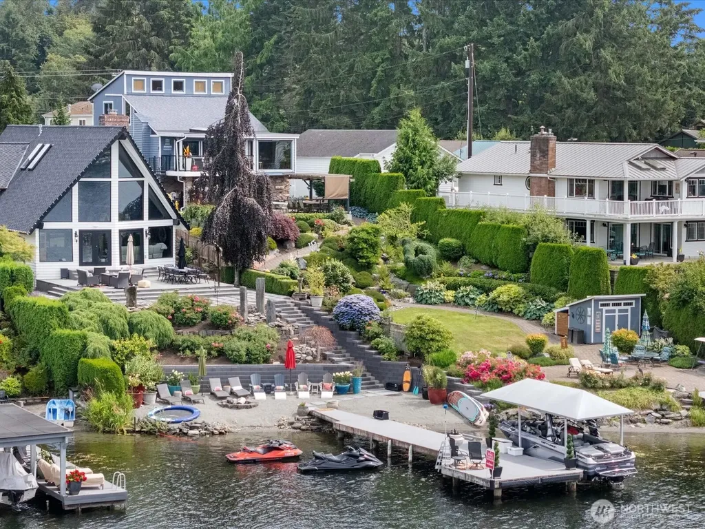 1504 E Lakeshore Drive Lake Stevens WA 98258