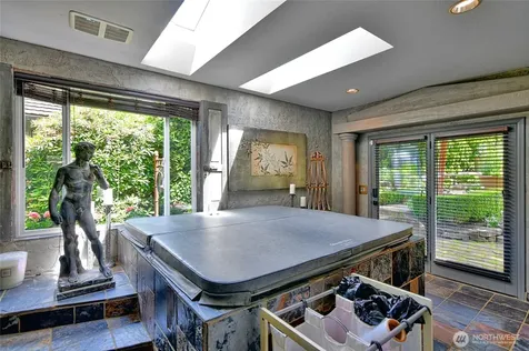 1504 E Lakeshore Drive Lake Stevens WA 98258
