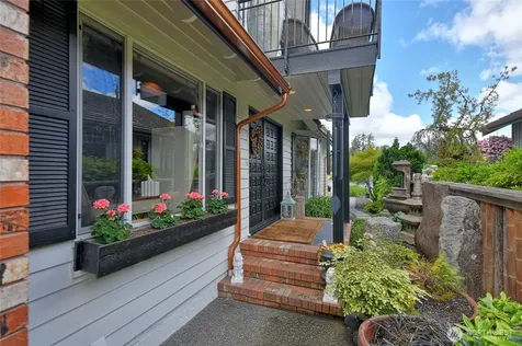 1504 E Lakeshore Drive Lake Stevens WA 98258