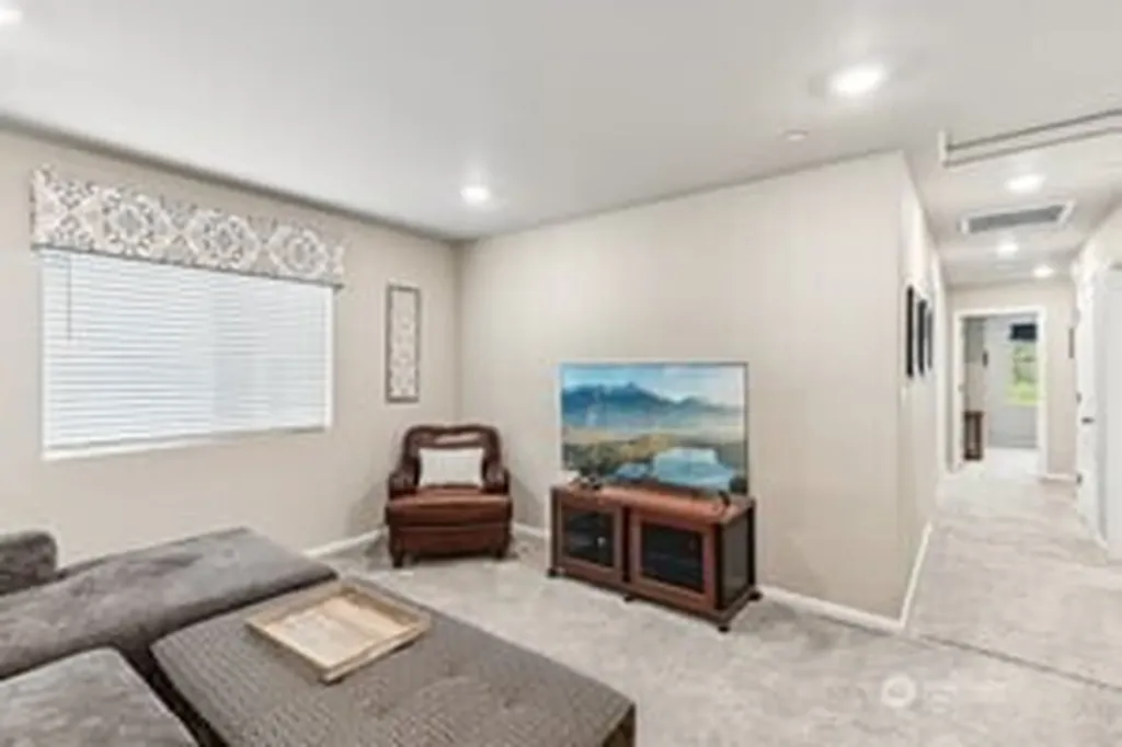 13207 191st Avenue E Bonney Lake WA 98391