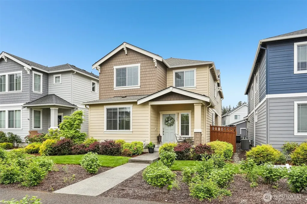 13207 191st Avenue E Bonney Lake WA 98391