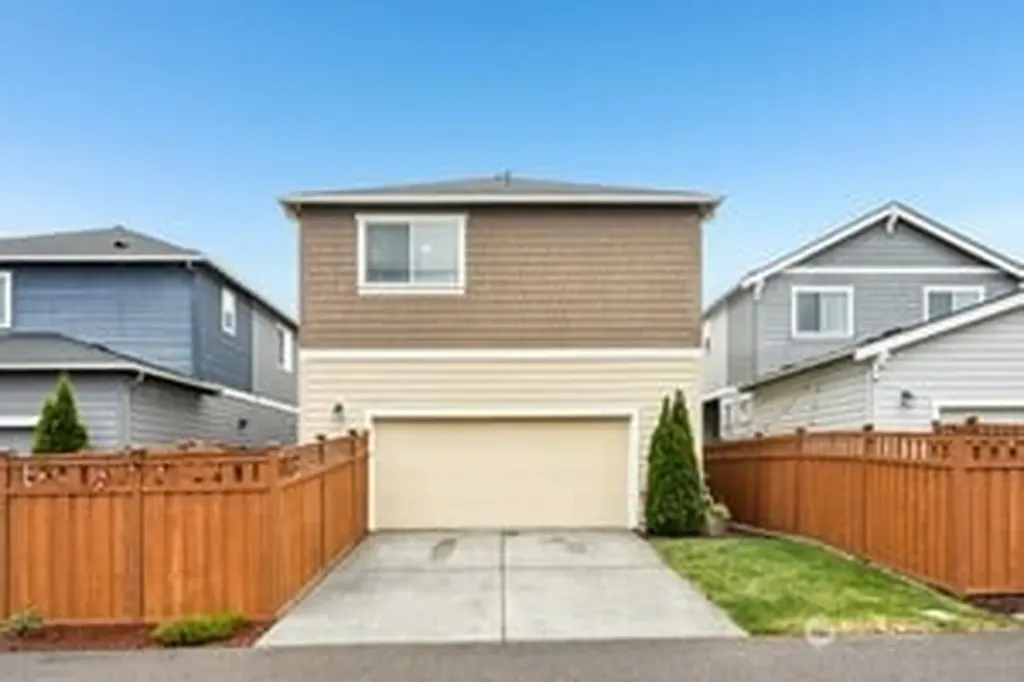 13207 191st Avenue E Bonney Lake WA 98391