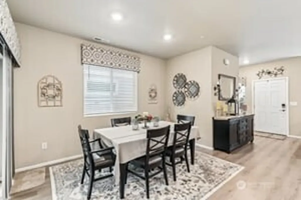 13207 191st Avenue E Bonney Lake WA 98391