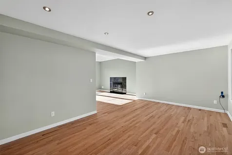 12228 Dayton Avenue N Seattle WA 98133