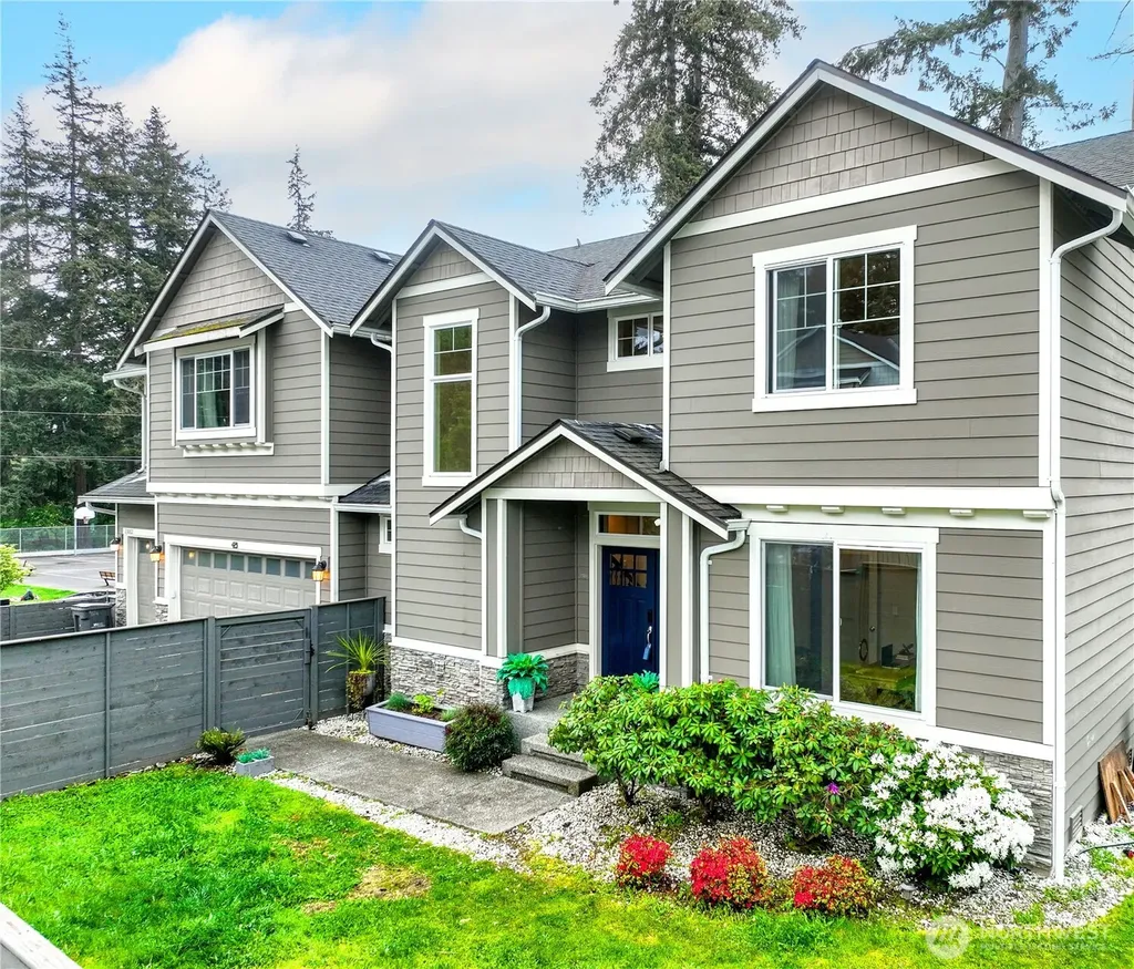 21002 61st Avenue W Lynnwood WA 98036