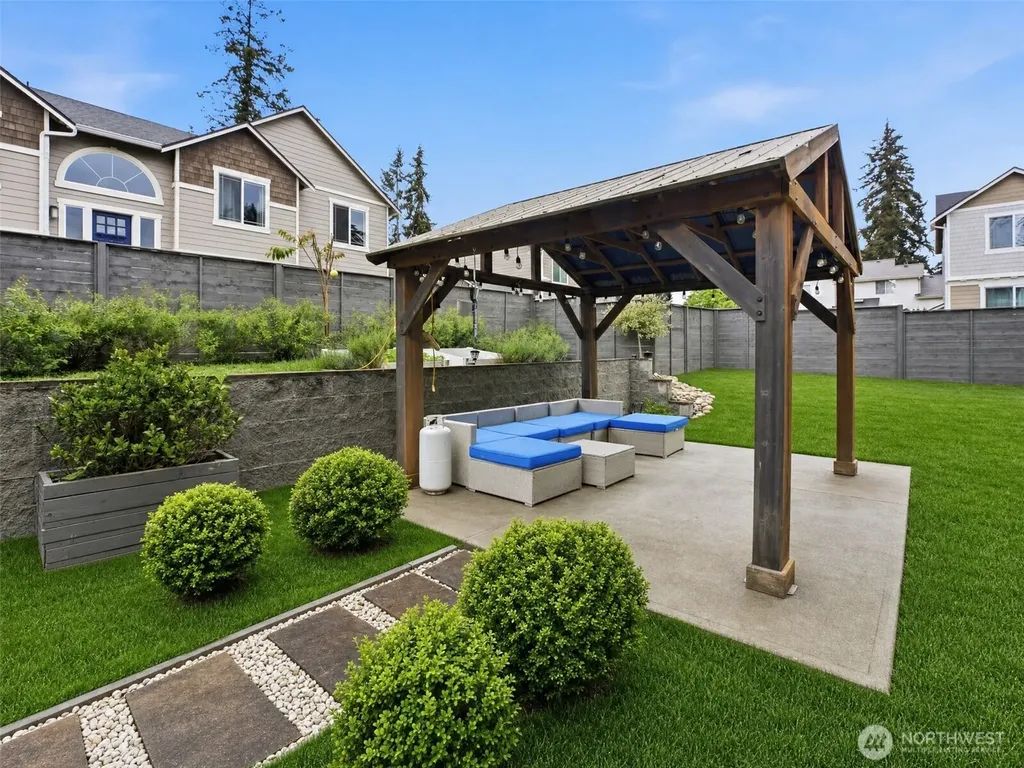 21002 61st Avenue W Lynnwood WA 98036