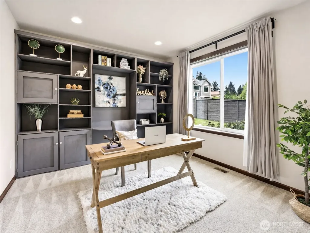 21002 61st Avenue W Lynnwood WA 98036