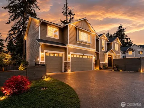 21002 61st Avenue W Lynnwood WA 98036