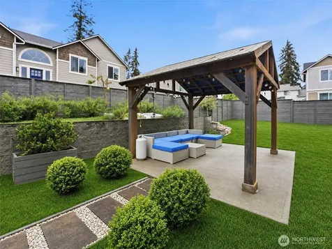 21002 61st Avenue W Lynnwood WA 98036