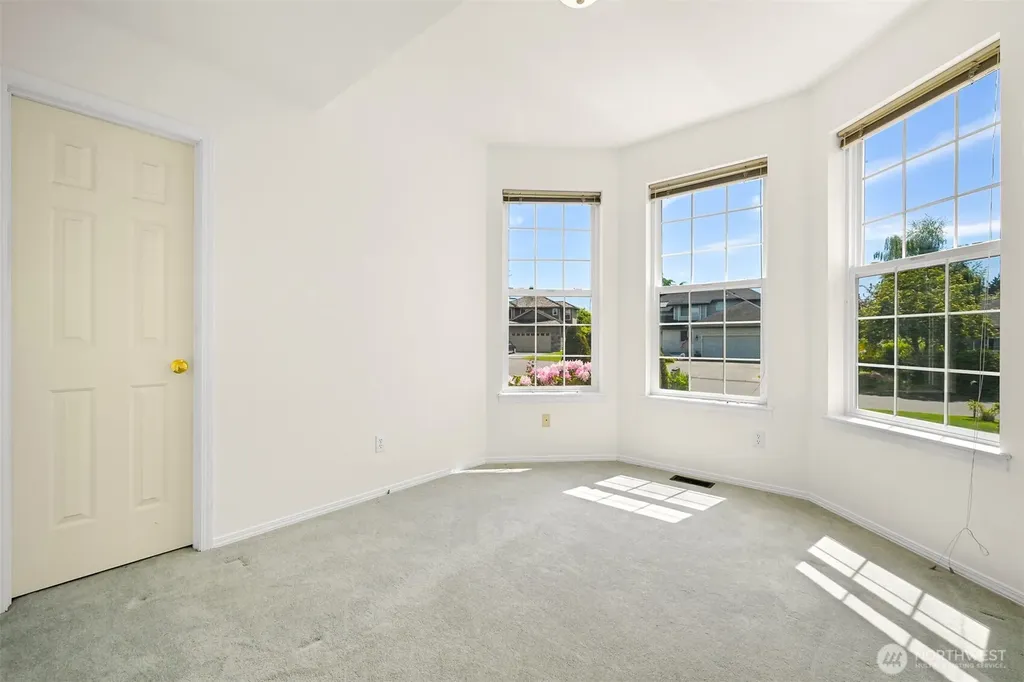 4756 Ironwood Court Blaine WA 98230