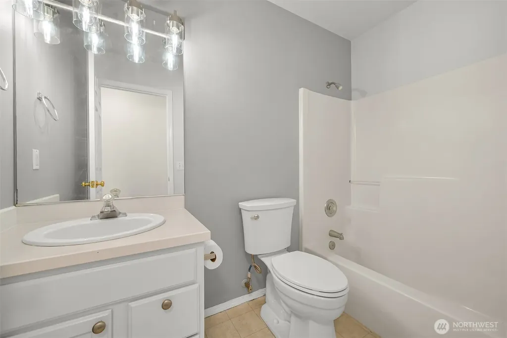 4756 Ironwood Court Blaine WA 98230