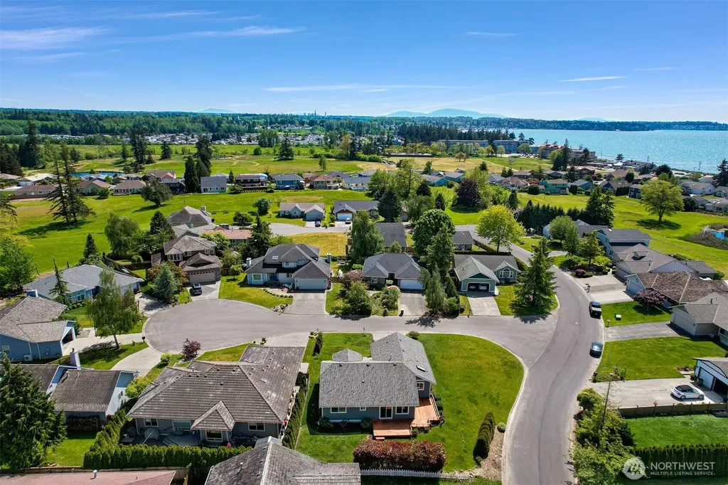4756 Ironwood Court Blaine WA 98230