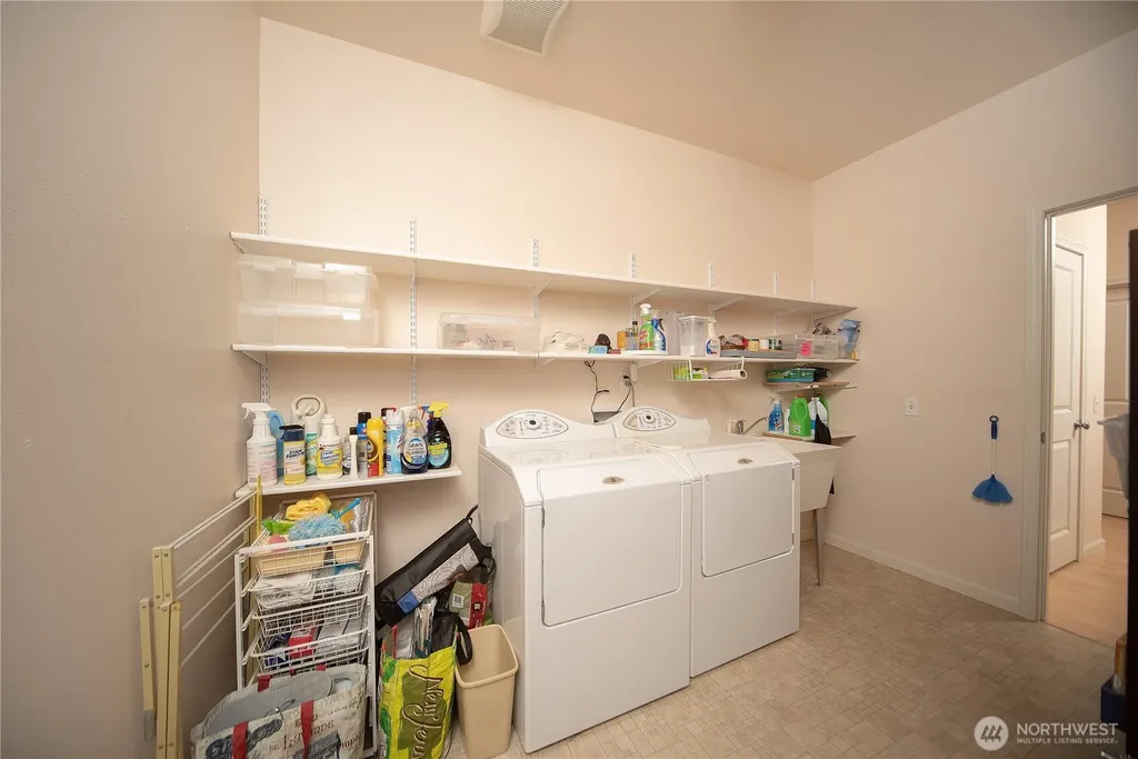 1611 E Canterbury Drive Ellensburg WA 98926