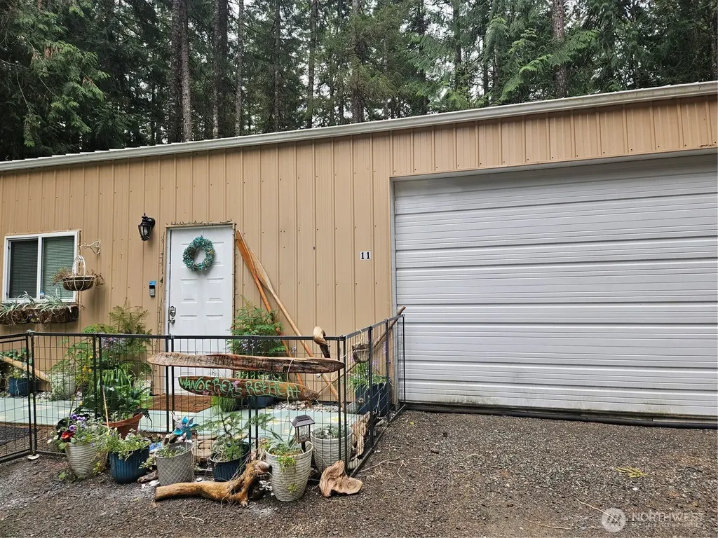 11 N Hamma Hamma Drive W Hoodsport WA 98548