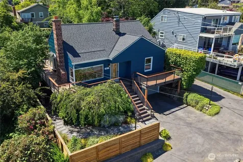 7811 S 112th Street Seattle WA 98178