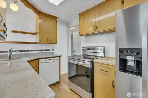 7811 S 112th Street Seattle WA 98178