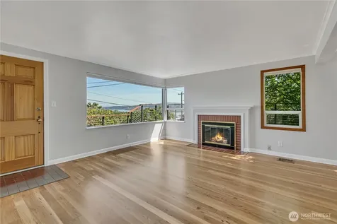 7811 S 112th Street Seattle WA 98178